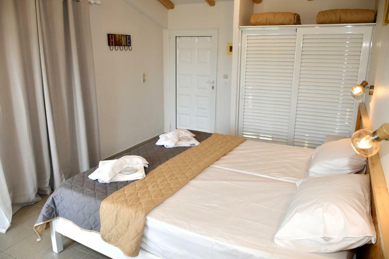 Cavos Beach House Kávos Esterno foto