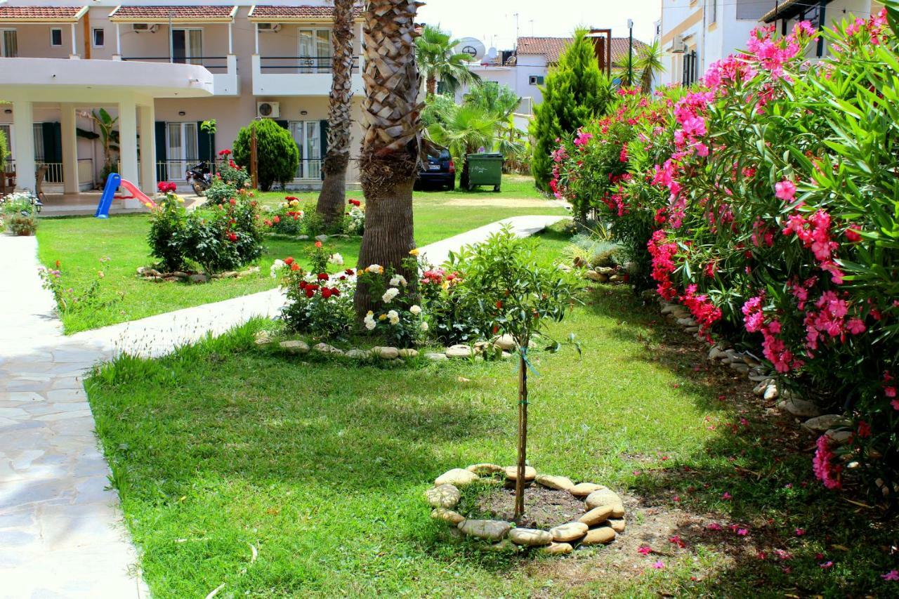 Cavos Beach House Kávos Esterno foto
